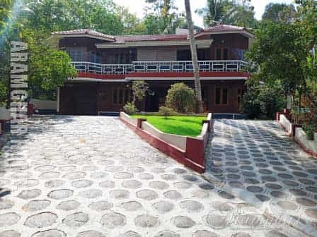 Daily Short & Medium Term Rent House in Ettumanoon