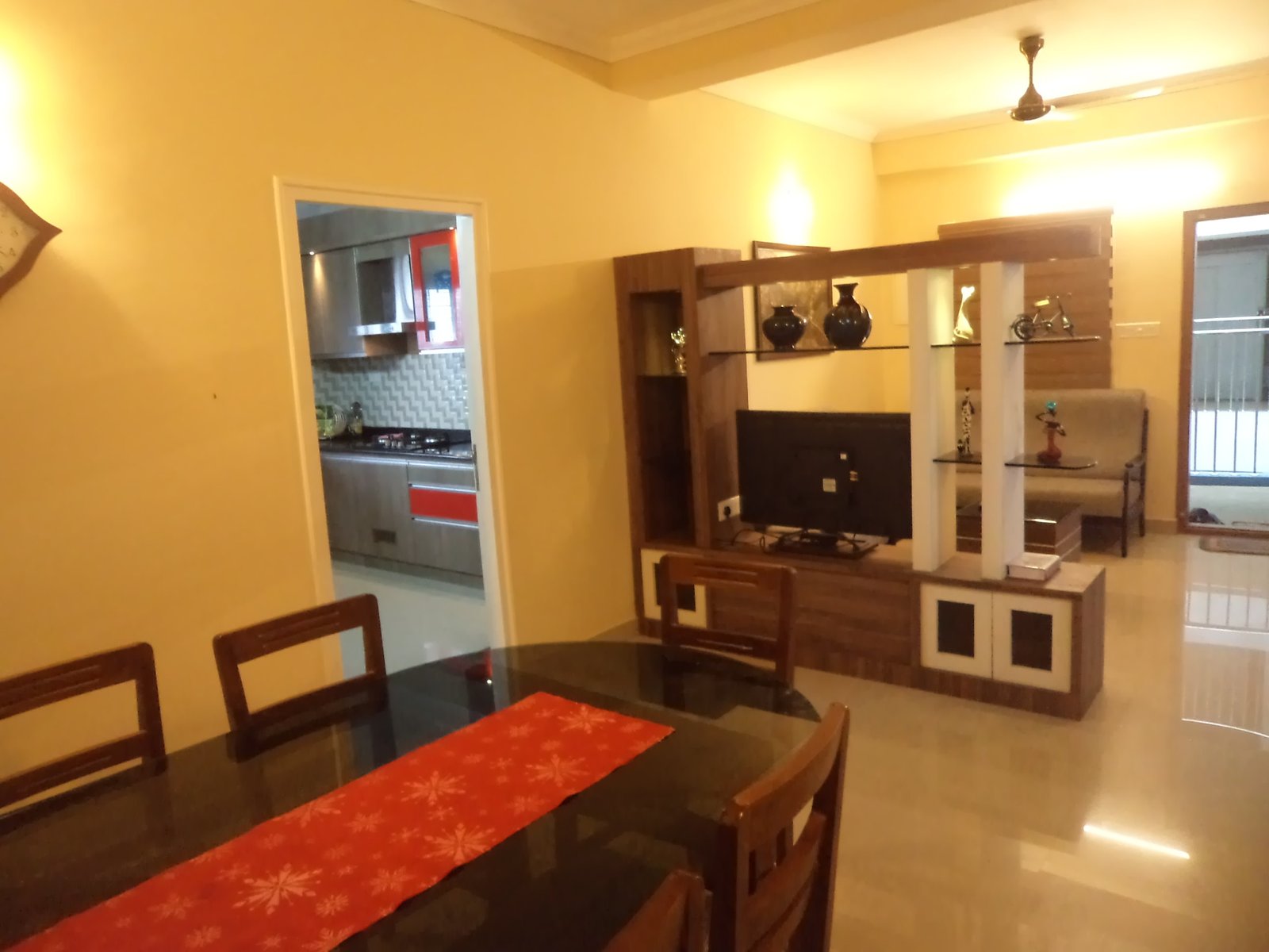 3 bedroom furnished flat for ome month rent in kottayam