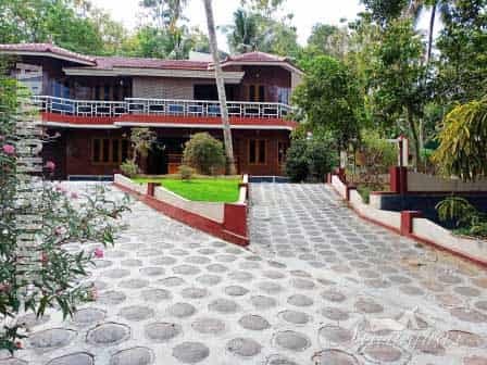 short stay near caritas hospital