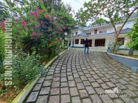 vacation home in Uzhavoor