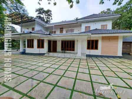 holiday rental in Uzhavoor