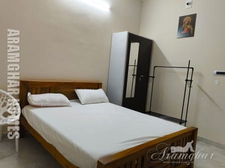 budget daily rent house near Kumaranalloor