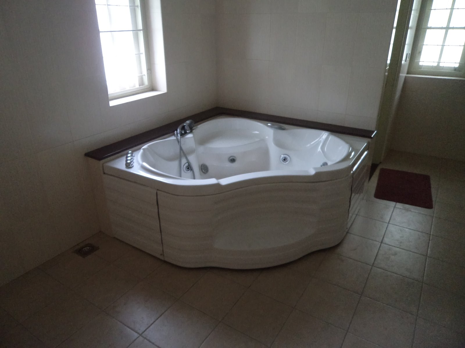 5 bedroom vacation rental in ettumanoor, kottayam