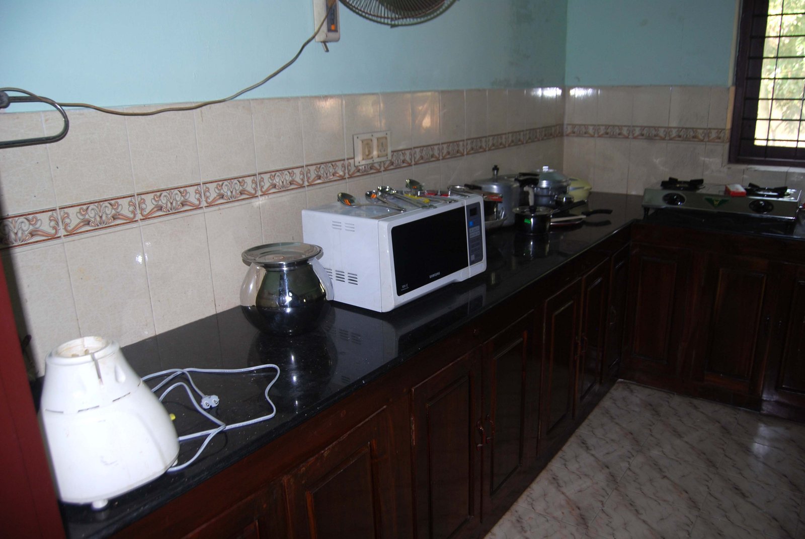 2 bedroom ac house for short stay in chingavanam, kottayam