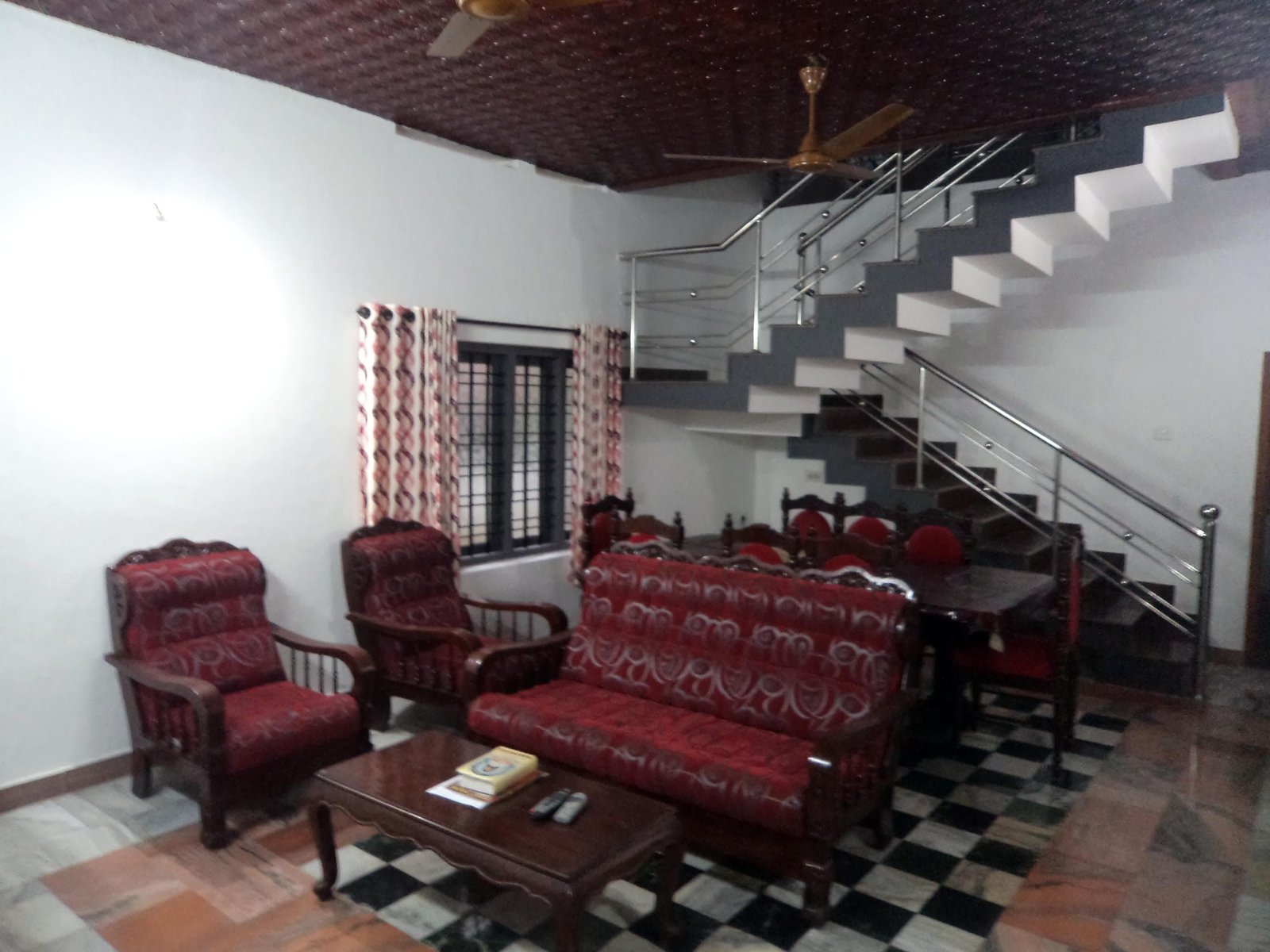 4 bedroom furnished house for ome month rent in kottayam